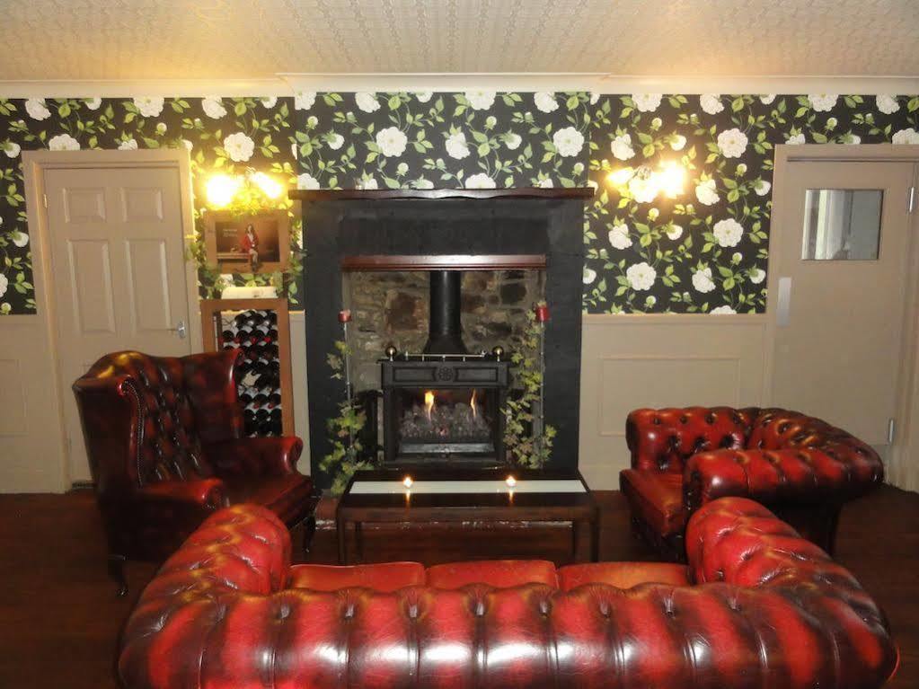 Blairgowrie and Rattray The Old Cross Inn מראה חיצוני תמונה